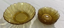 Vintage Indiana Glass Amber Sunflower Bowl Set – 9” Serving + 4 Berry Bowls