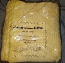 Chatham Light Yellow Touraine Imperfect Blanket w/ Satin Trim 68" X 86" VTG