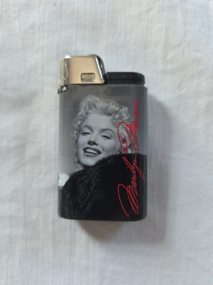 Marilyn Monroe Lighter, 2014 Joshua Greene, Photo By Milton 