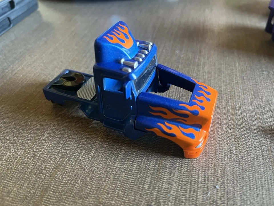 Hot Wheels Mechanix Lot Lamborghini Corvette Wheels Tools Parts - image 4 of 4