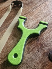 LEIGHTONS CATTYS HDPE Wrap And Tuck Catapult Slingshot 90mm ?Buffalo?