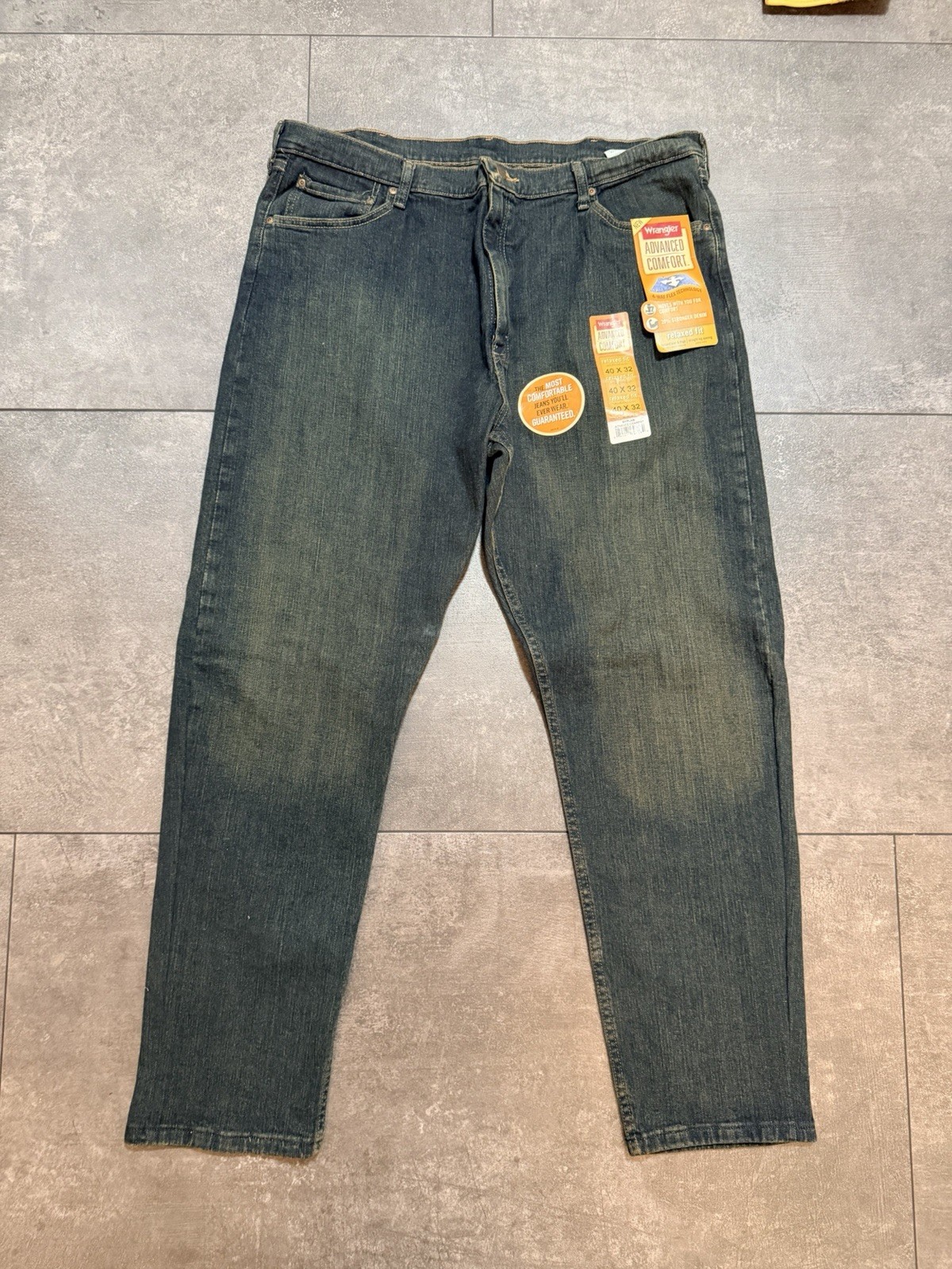 S Wrangler Jeans, Advanced Comfort, Relaxed Fit, 40x32, Brand New, Dark Wash