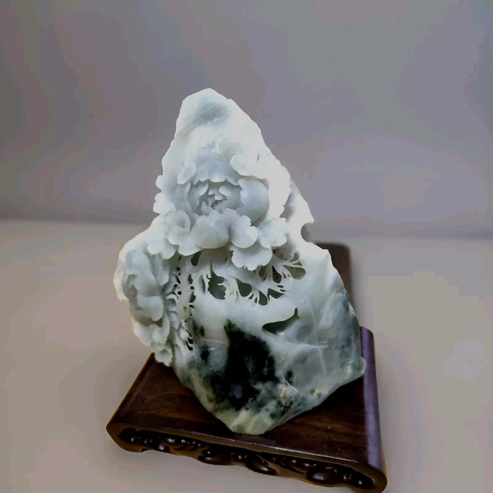 Jade Hetian chinois sculpté de pivoines Fleurs Finement Sculpté Socle bois - Photo 4/4