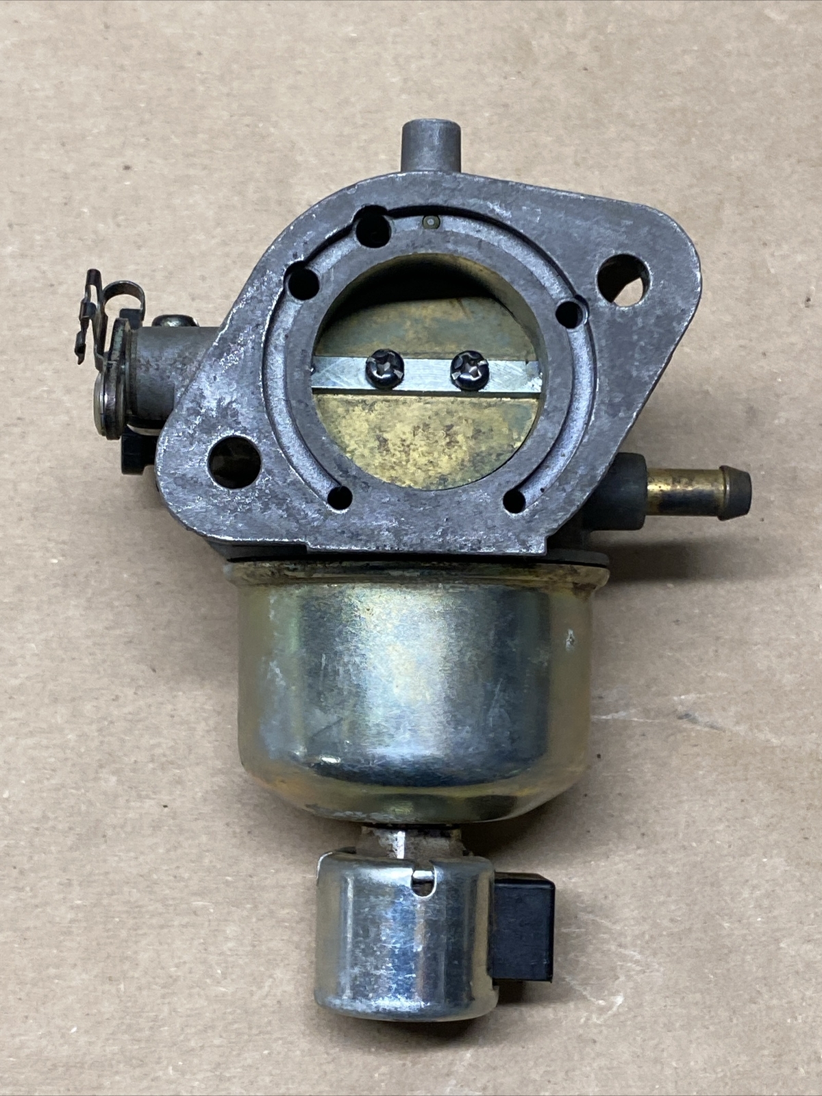 WFLNHB Carburetor for Kawasaki FR730V FS730V Engine Mower Carb with Gasket 15004-0826 15004-0984 WFLNHB Carburetor for Kawasaki FR730V FS730V Engine Mower Carb with Gasket 15004-0826 15004-0984