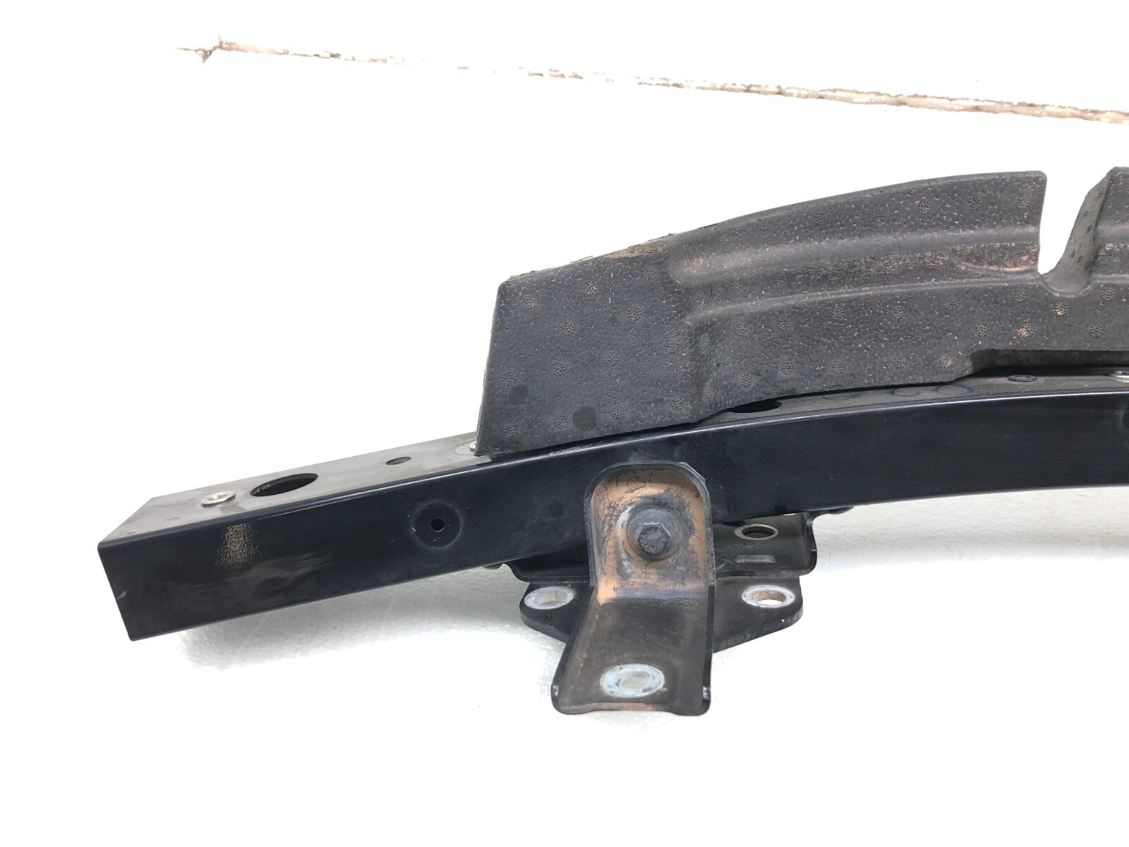 2014-2024 MASERATI GHIBLI S FRONT BUMPER REINFORCEMENT BEAM W/ ABSORBER OEM