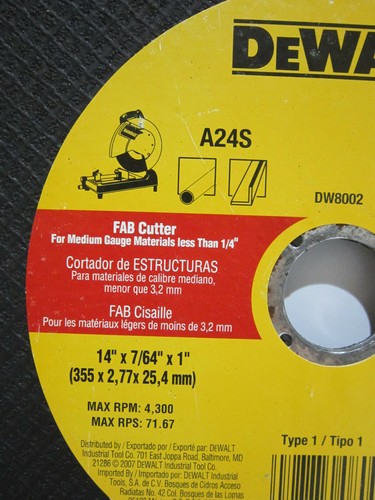 DeWALT 355mm REINFORCED METAL / STEEL CUT-OFF DISC. 2.7mm THICK X 25.4mm BORE. - Picture 3 of 16