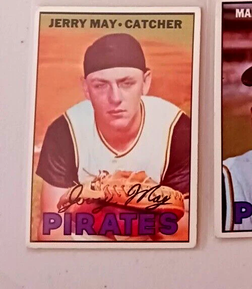 Lot of 1967 Topps Pittsburgh PIRATES  Vintage Baseball. MANNY MOTA,   ROY FACE - Image 4 of 4