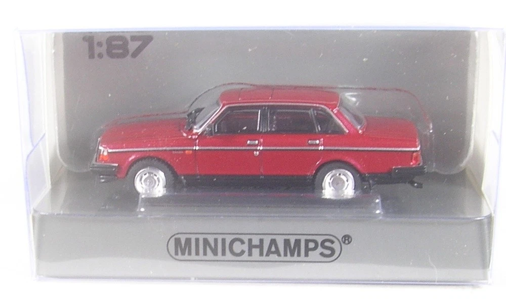 Volvo 144 Limousine Grand Luxe 1972 IXO CLC410N 1/43 Bleu Métal, Diecast, Neuve