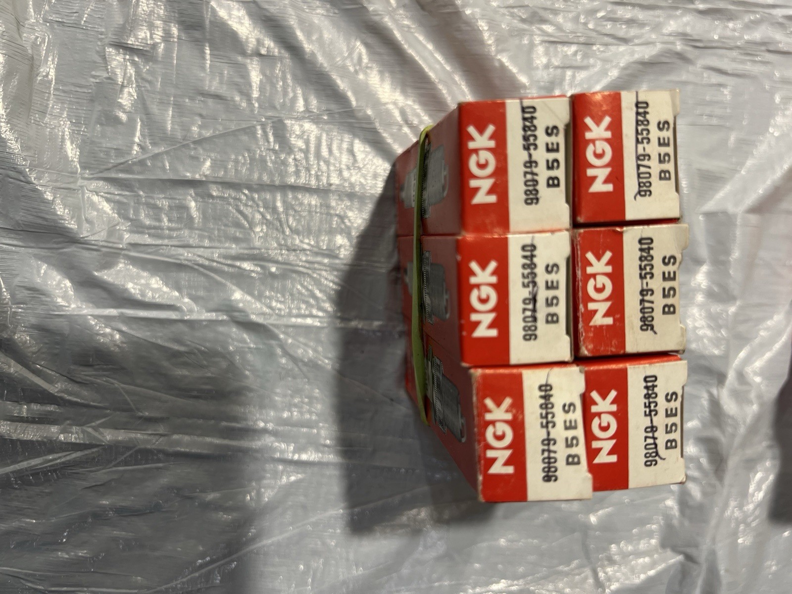 6 Count Of NGK B5ES SPARK PLUGS