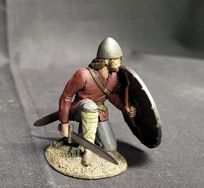 W.Britain 62124 Wrath of the Northmen Saxon Shield Wall Defender - Britains