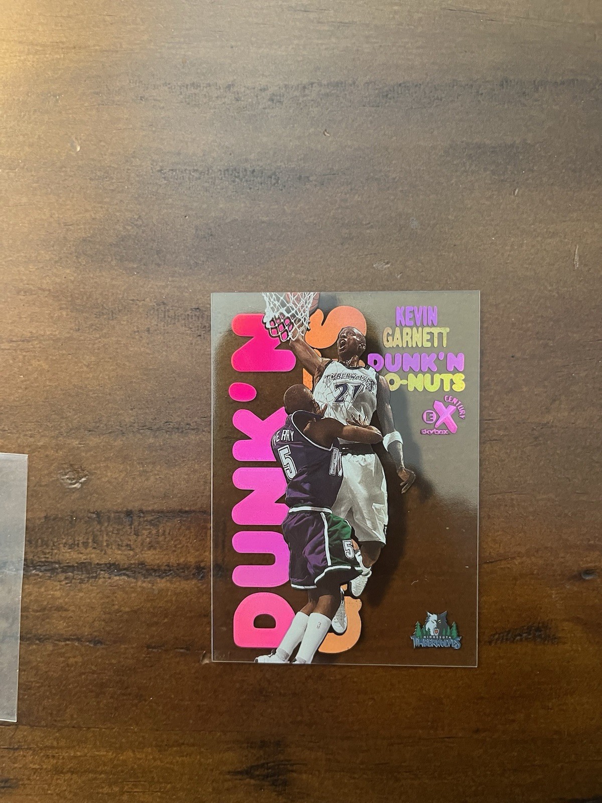 1998-99 Skybox E-X Century - Dunk'n Go-Nuts Kevin Garnett #8 DG