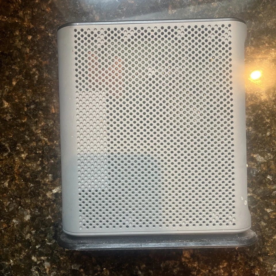 Motorola MG7540 16x4 DOCSIS 3.0 Cable Modem Plus AC1600 WiFi Router USED/WORKS! - Image 2 of 4