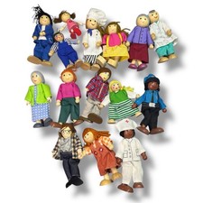 Lot Of 15 Melissa  Doug Poseable Wood Dolls Family Dollhouse Plan Dolls Toys