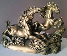 Vastu Feng Shui Victory Three Running Horses Figurine 8