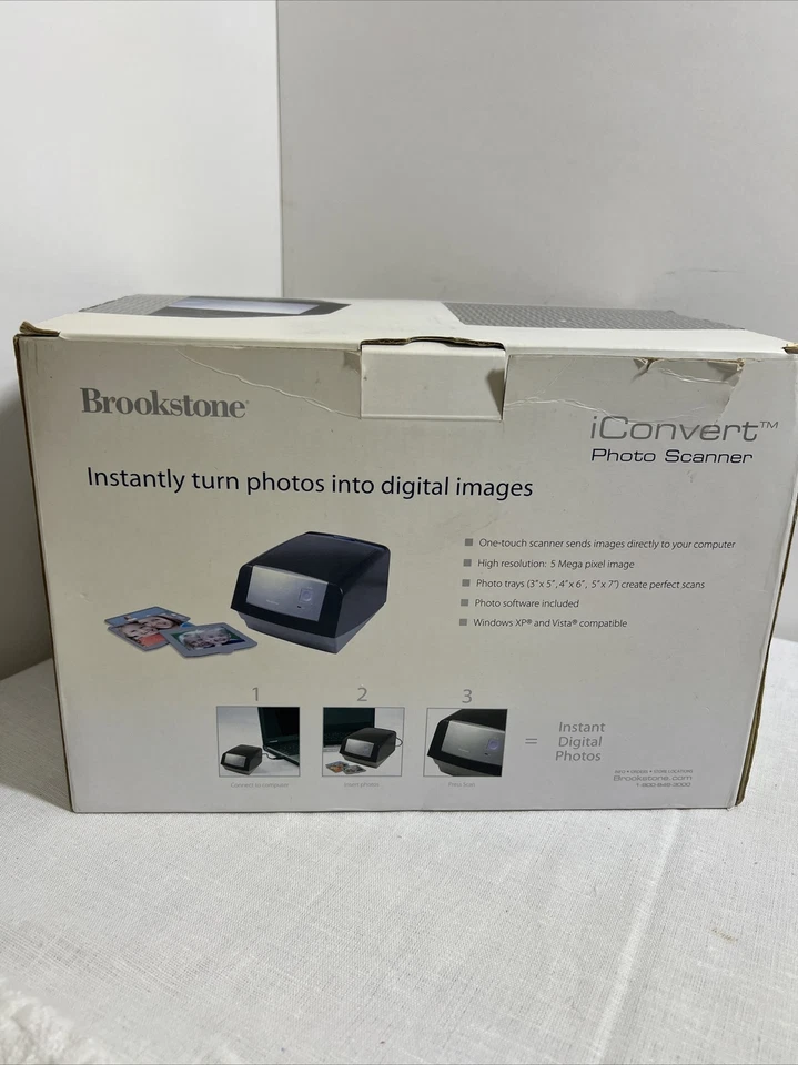 BROOKSTONE - iConvert Photo Scanner - INSTANTLY TURN PHOTOS INTO DIGITAL IMAGES - Image 4 of 4