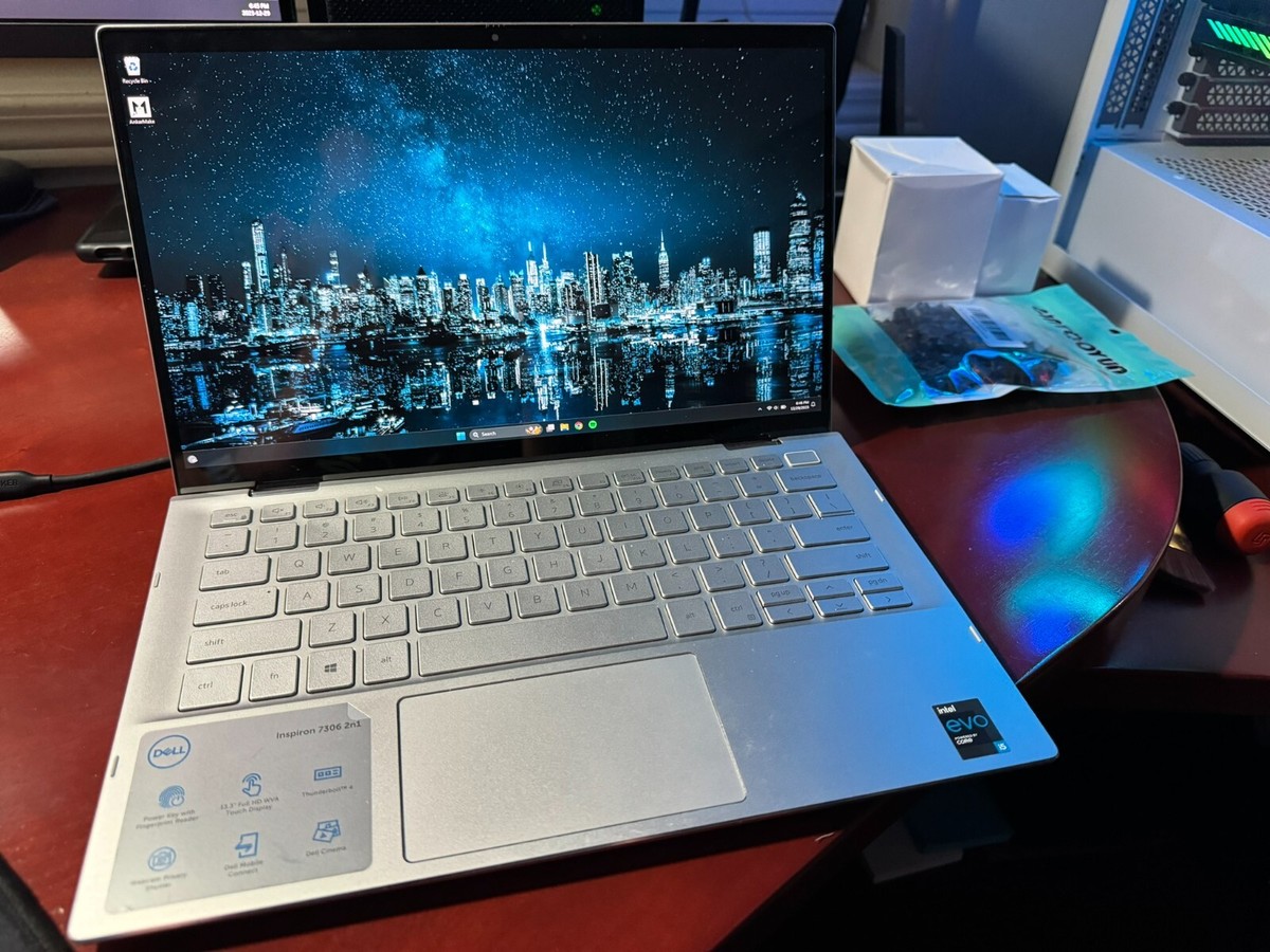 Inspiron13シリーズ7306 2-in-1 一時値下げ/Inspiron13シリーズ7306 2