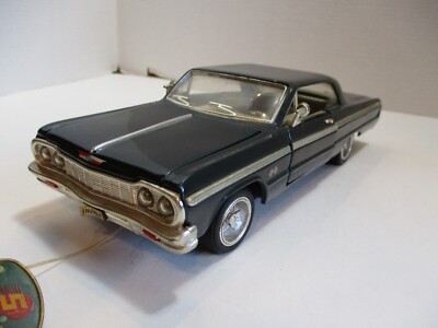 ミニカー 1/18 1964 Chevrolet Impala SS 1964 Chevrolet Impala SS Diecast Model Car Black Special