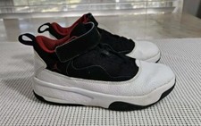 Jordan Max Aura 2Y YS Little Kids' Shoes Black CN8095-006