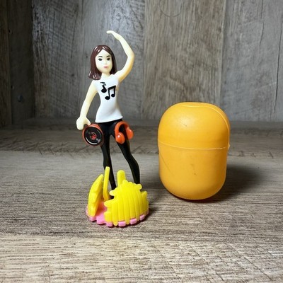 Barbie Dream Jobs Kinder Surprise Mini Cake Topper Replacement 3  Artist
