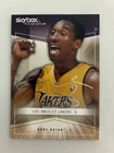 2005 Fleer Skybox Autograph Kobe Bryant 17