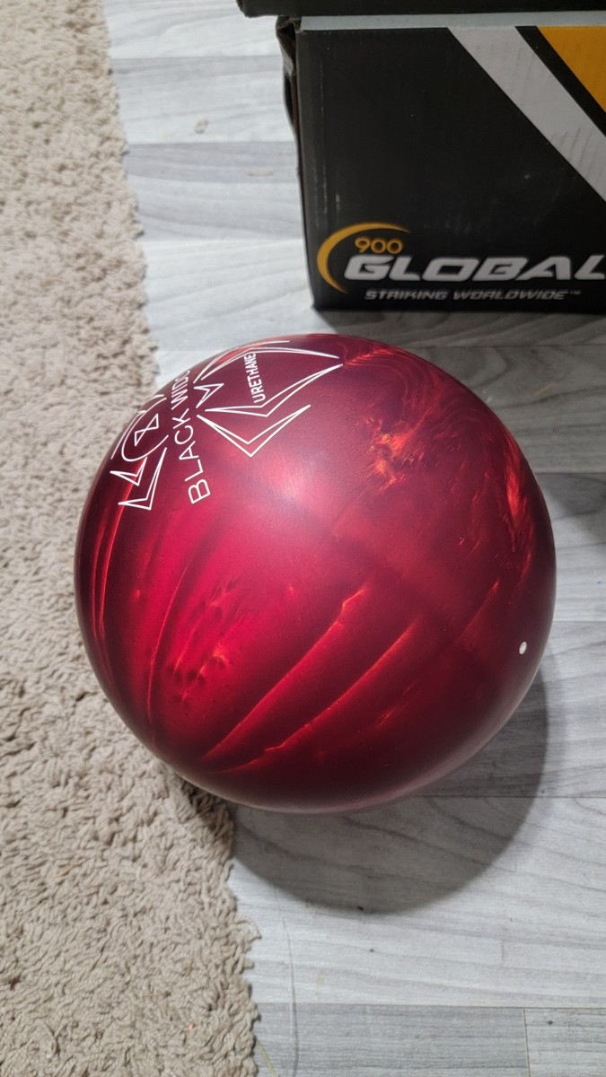 Hammer Black Widow Red Pearl Urethane Overseas Bowling Ball