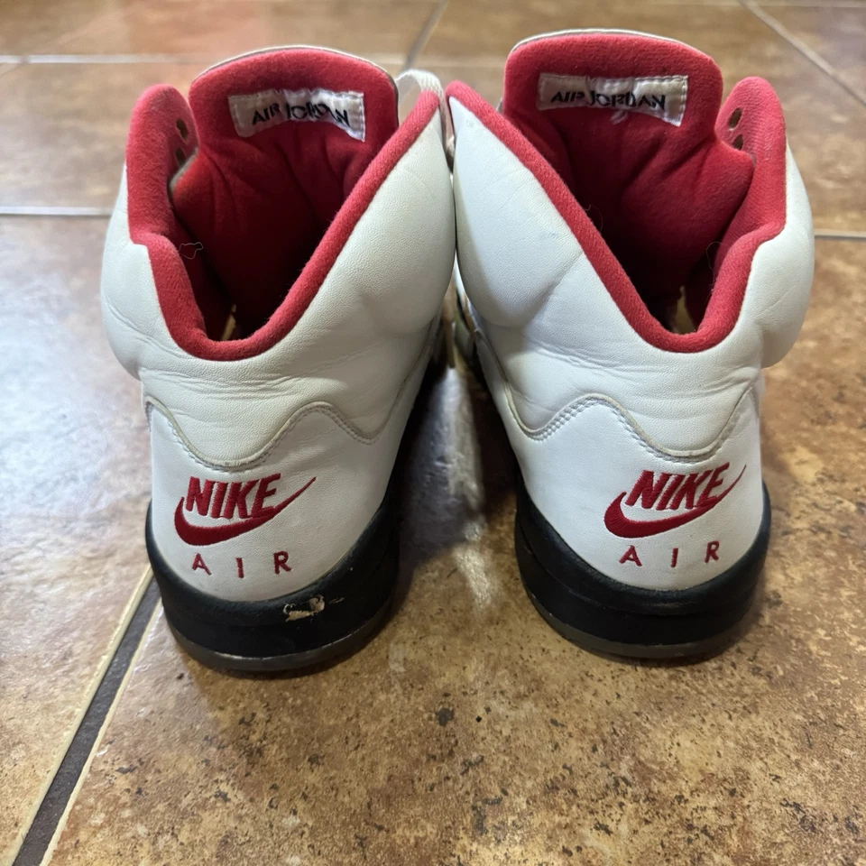 Air Jordan 5 Retro Rojo Fuego 1999/2000 Talla 10.5 Como Está Restauración Foto 4 de 4