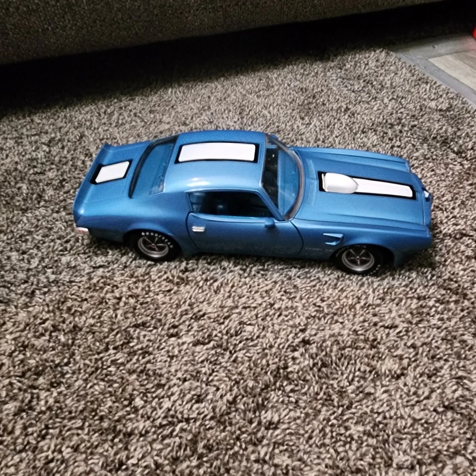 Pontiac Firebird ERTL American Muscle 1970 transmisión automática azul escala 1:18 fundido a presión Foto 4 de 4