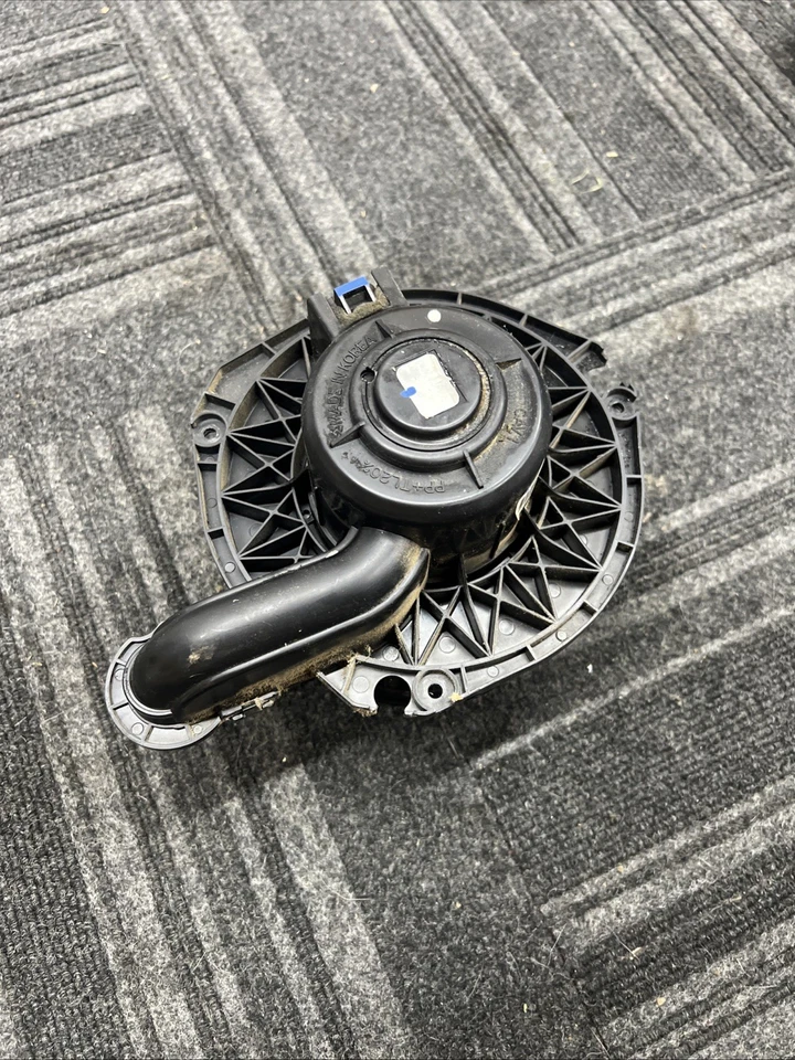 00-19 GMC Yukon XL 1500 trasero aire acondicionado calentador ventilador motor OEM Foto 4 de 4