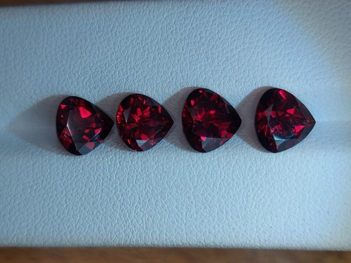 4 African red garnet gemstones - faceted natural Garnet 8.85 CTS - Picture 1 of 12
