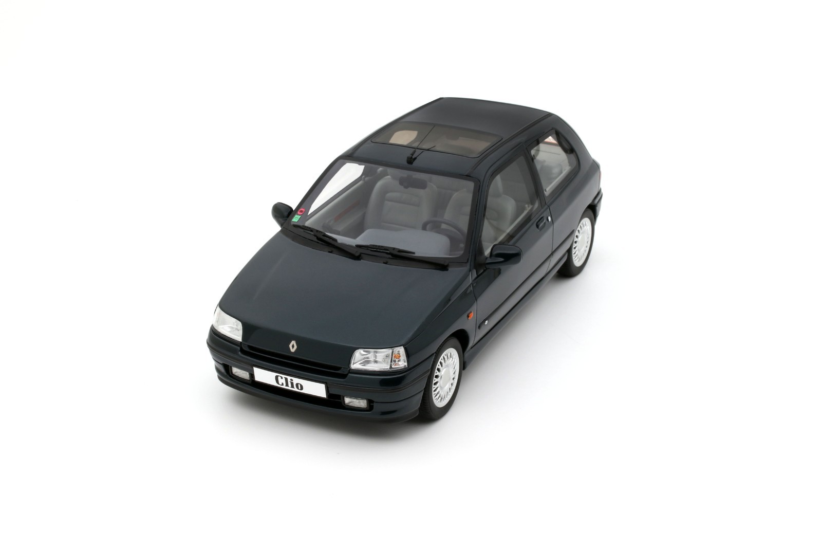 Renault Clio Baccara 1.8 1995 miniature 1/18 verte OttOmobile OT1157 youngtimer