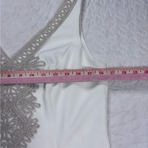 Jessica H weiß creme verziert V-Ausschnitt Reißverschluss hinten Etui Minikleid Gr 8 - Bild 5 von 8