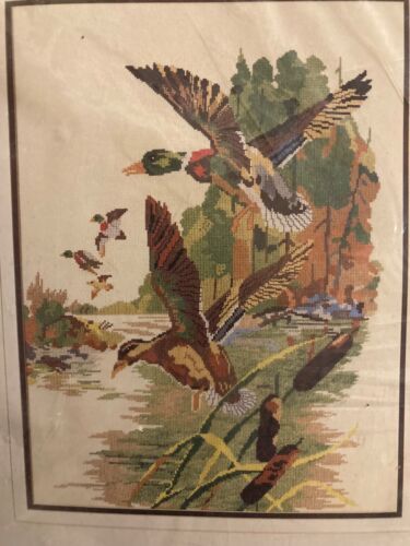 Counted Cross Stitch Mallards in Flight Picture 6939 Ducks Columbia Minerva CM - Picture 6 of 8