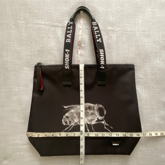 希少✨限定品 BALLY×SHOK-1 X線アート ナイロン トートバッグ 蜂 Bally Tote Bag X Shok 1 X-Ray Art Print Fly /Bee | eBay