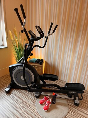 Crosstrainer CX 7.8 von Maxxus schwarz