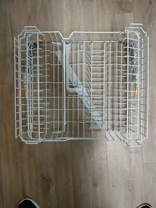 Miele Geschirrspüler Ersatzteil Oberkorb mit Spülarm im guten Zustand!