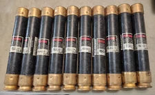 LOT OF 10 PCS Bussmann FRS-R-2-1/2 Amp Fusetron Dual Element Fuses 600V TESTED