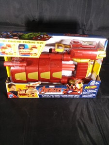 nerf marvel avengers slide blast armor