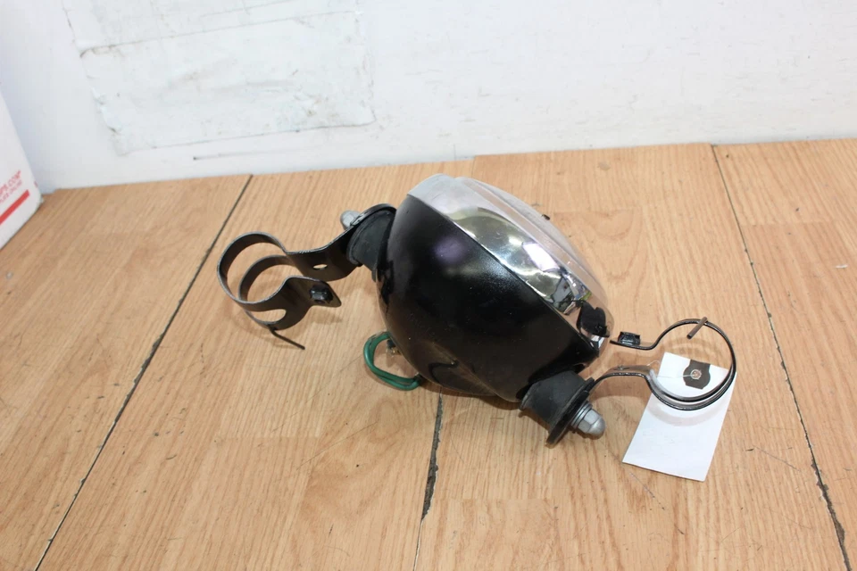 1978 年雅马哈 IT400E 车头灯带底座全新灯泡 — 第 4/4 张图片