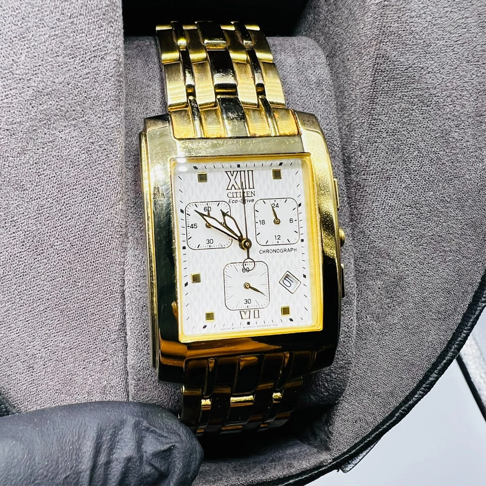 Reloj Hombre Citizen Eco Drive Cronógrafo Rectangular Tono Dorado H501 S008361 Foto 3 de 4