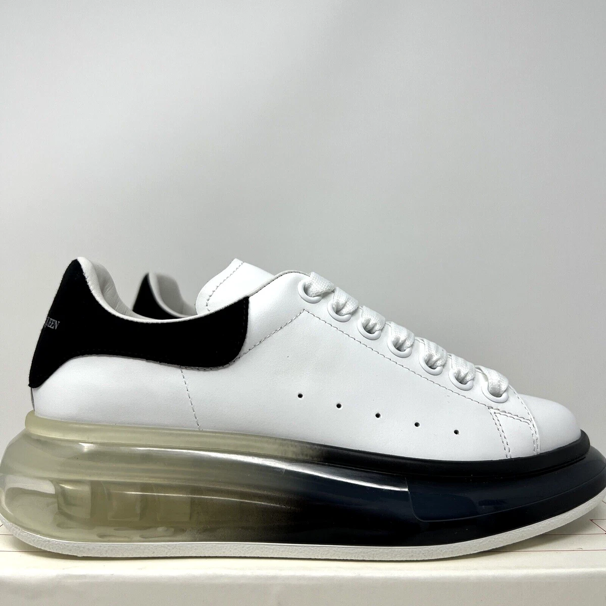 Alexander McQueen Oversized Sneaker White / Pink Leather EU 39 UK 6  ref.1026137 - Joli Closet