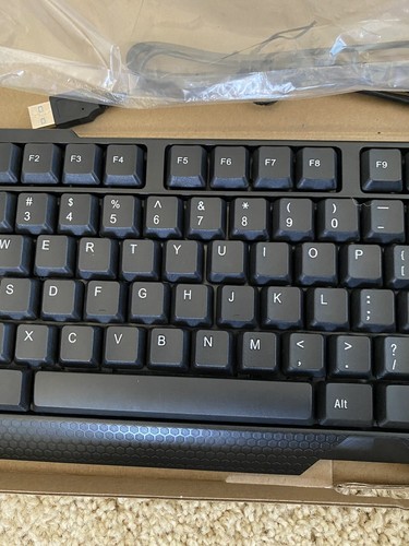 AST Keyboard, Mouse and Power Cord Kin-16 Slim USB Wired Black Bundle NEW IN BOX - Picture 10 of 12