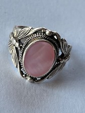 Elegant 925 Marked Silver Butterfly Flanking Oval Pink Mother of Pearl Ring Size