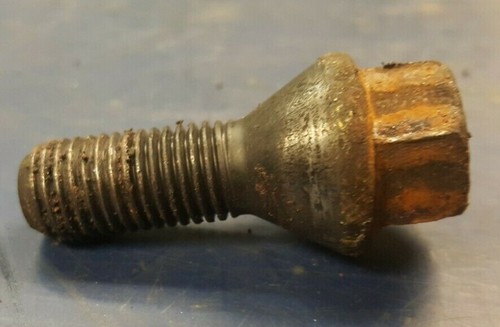 2006 BMW 116i E87 1.6 BENZIN ODER DIESEL FELGENMUTTERBOLZEN (JEWEILS PREIS)