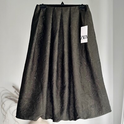 スカート Marni Voluminous Black Skirt With Elastic Waistband Marni Voluminous Black Skirt With Elastic Waistband | THE LIST