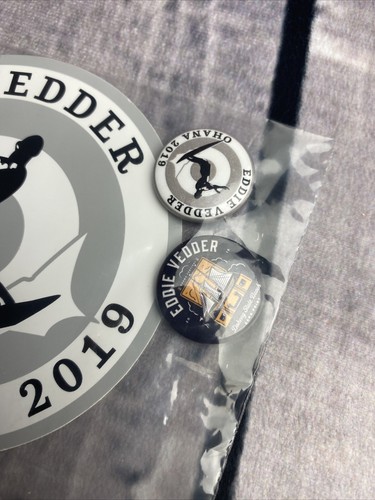 Eddie Vedder Trinket Pack 2 Stickers 2 Pins Ohana Festival 2019 Brand New (PJ1) - Picture 2 of 3