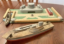 Antique Keystone Mfg. U.S. Coastal Defense 524 C-12 Aircraft Carrier/Sub