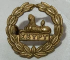 WW1 ERA BACK BADGE GLOUCESTERSHIRE REGIMENT MILITARY BRONZE + FIXINGS VERY FINE