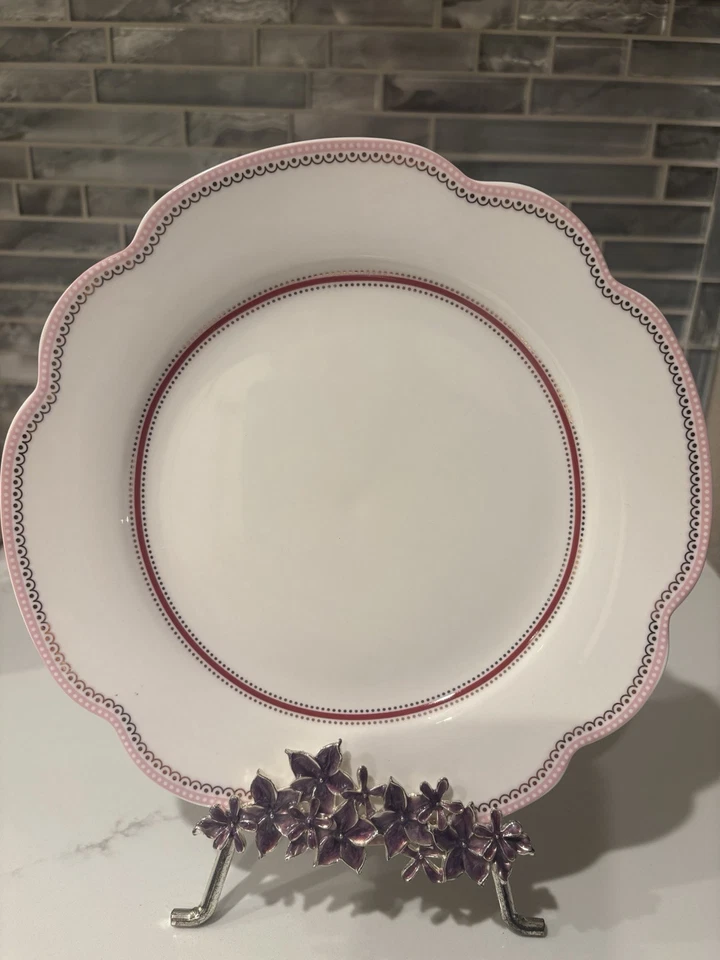 Juego de 4 platos de ensalada Grace’s Teaware 9” borde festoneado rosa blanco rojo Foto 2 de 4