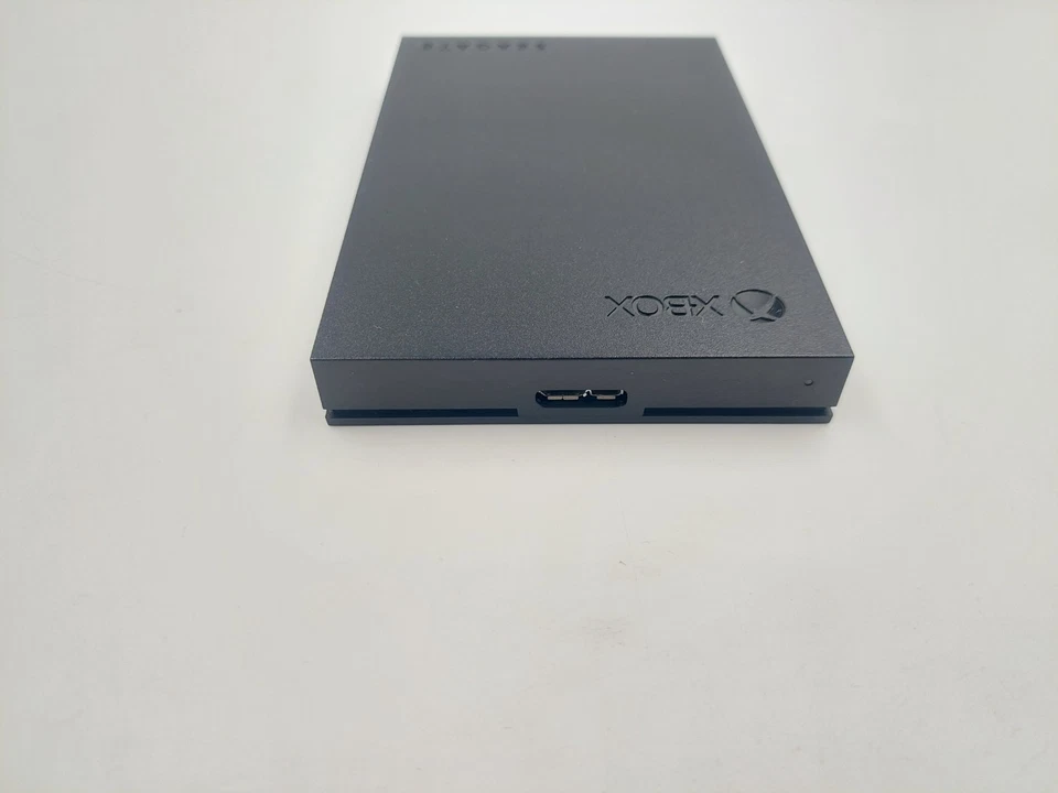 Seagate 2TB External Hard Drive Black 3F4AP2-501 For Xbox Series S|X (250228) - Image 4 of 4