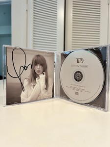 Autographed Taylor Swift CD | eBay
